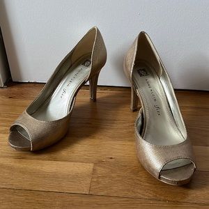 Anne Klein iflex Peep Toe Pumps - Gold - Size 8.5